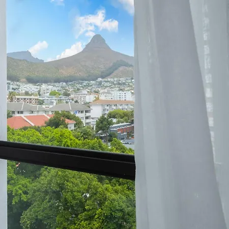 Heart Of Sea Point Mountain Views Apartment Cape Town Exterior photo