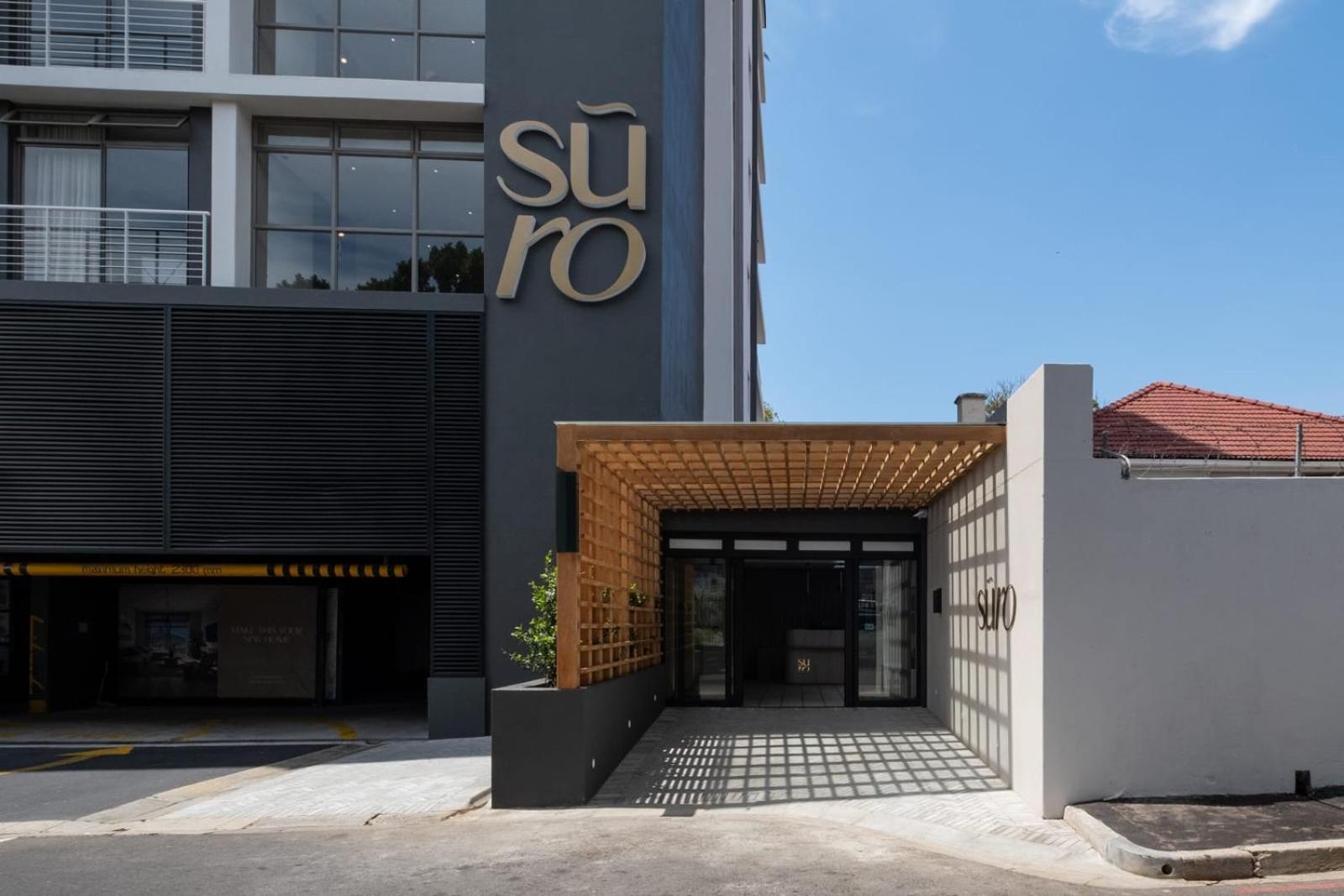 Heart Of Sea Point Mountain Views *