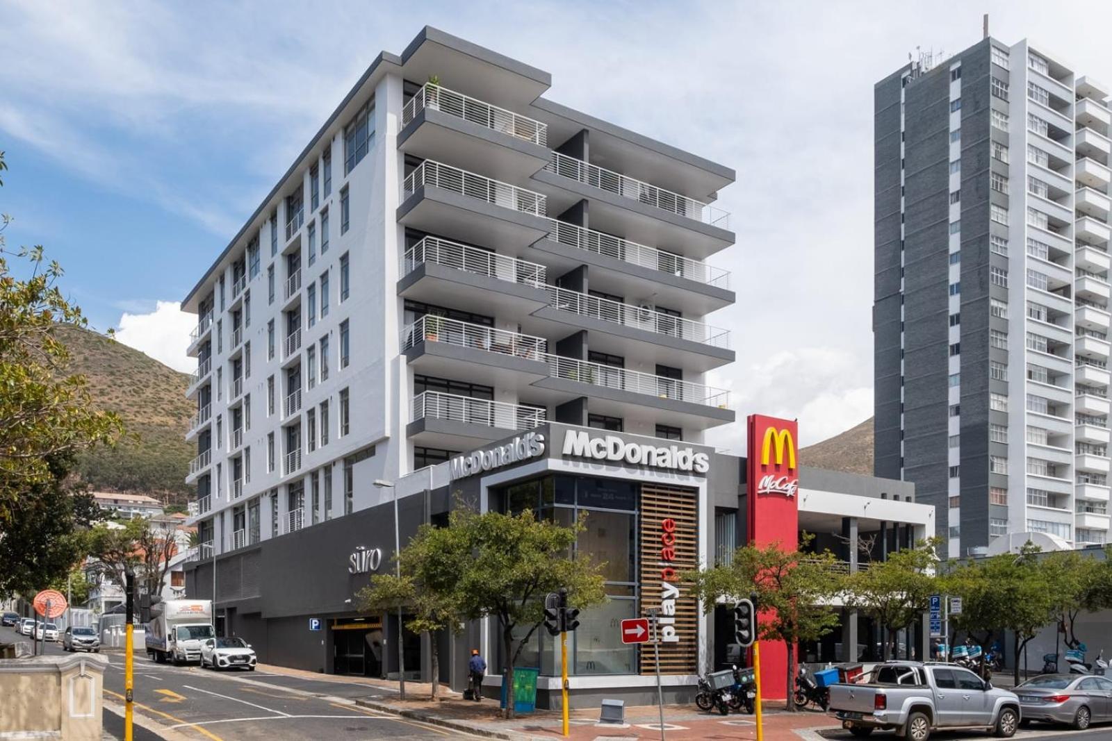 Apartamento Heart Of Sea Point Mountain Views Cidade Do Cabo